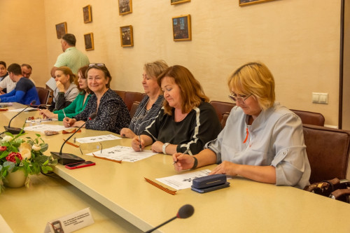 По вехам истории