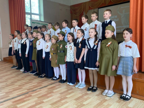 В ермолинской школе состоялся ежегодный фестиваль-конкурс патриотической песни