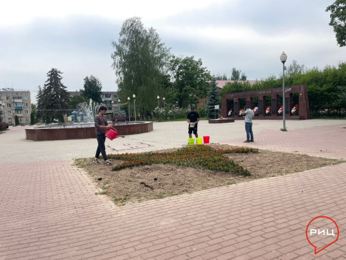 Ворсино не отстает и приняло эстафету по созданию цветочных композиций