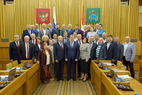 Председатель Законодательного Собрания Геннадий Новосельцев подвел итоги работы седьмого созыва 