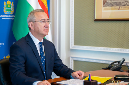 Владислав Шапша поручил региональному Минтрансу усилить работу по обеспечению безопасности движения на автодорогах