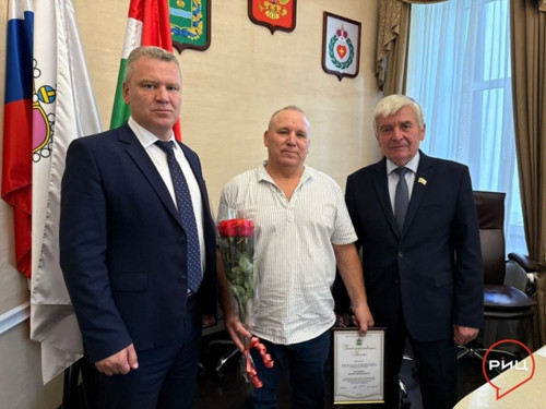 Тренер по тяжелой атлетике Игорь ГАРАНИН отмечен благодарственным письмом регионального Министерства спорта