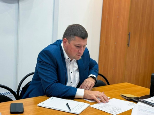 Депутат Законодательного Собрания региона Павел ГРАНКОВ провел прием жителей Боровского муниципального округа
