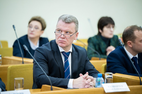 Владислав Шапша обсудил с главами муниципалитетов области итоги 2025 года и актуальные задачи в работе муниципальной власти