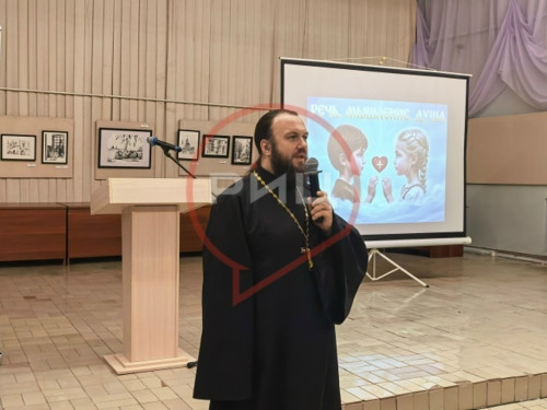 В Музейно-выставочном центре учились разговаривать без мата