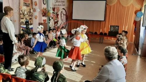 Боровский поисковый отряд «Звезда» продолжает знакомить подрастающее поколение округа со своей деятельностью