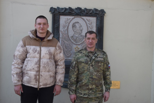 И в тылу есть место подвигу