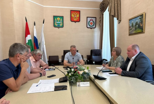 Недавно ко мне и к моим коллегам-депутатам обратились жители с вопросами о возможных изменениях в работе отделения «Почты России» в районном центре