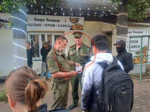В Боровском округе прошел совместный рейд по проверке соблюдения миграционного законодательства и воинского учета