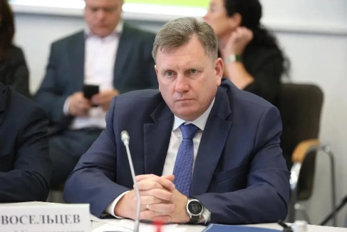 Геннадий Новосельцев представил опыт Калужской области по развитию молодежного парламентаризма  на Совете законодателей ЦФО