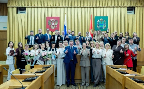 39 выпускников Президентской программы подготовки управленческих кадров получили дипломы о профессиональной переподготовке