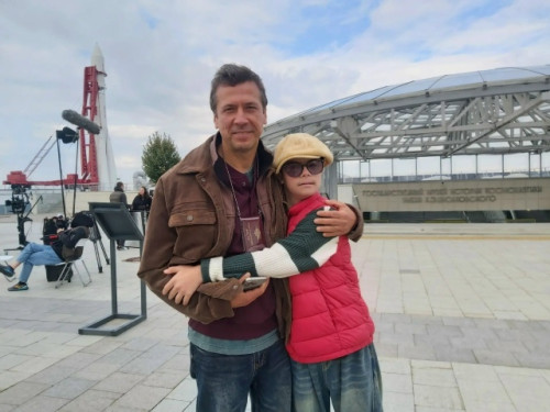 Воспитанник балабановского социального центра «Ориентир» Михаил Левченко снялся в фильме «Чокнутый»