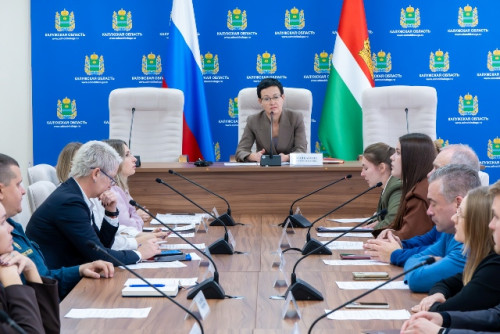 В Калуге обсудили планы по повышению вовлечённости молодёжи области в добровольчество и развитию региональной сети Добро.Центров