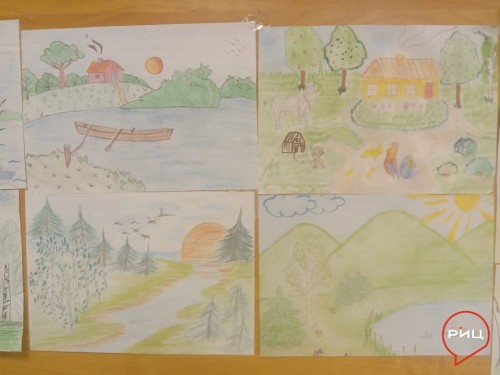 В комлевском Доме культуры прошёл конкурс детских рисунков «Мой край родной»