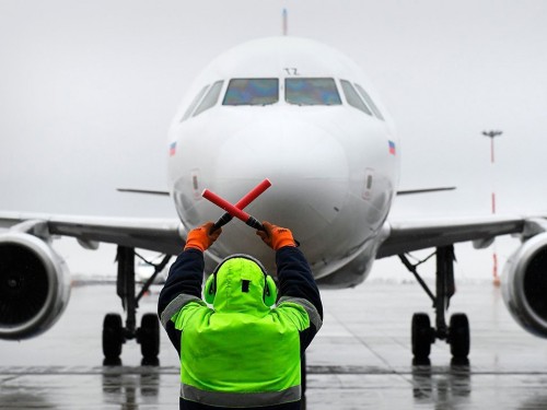 В очередной раз продлили ограничения полётов в 11 аэропортов южной и центральной части России