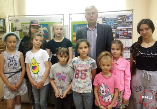 Ребята из митяевского приюта «Забота» посетили балабановский музей истории