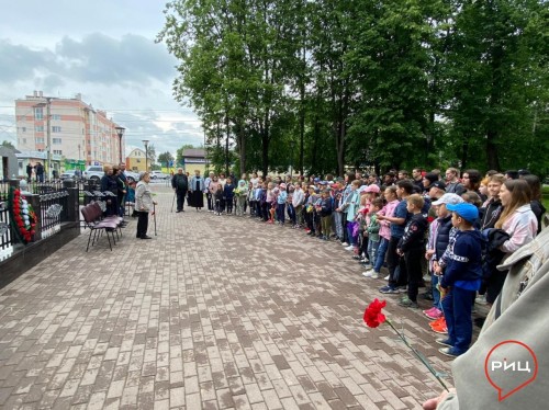 В Ермолине в день Памяти и скорби состоялся траурный митинг