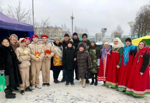 В нашем регионе активно набирают популярность благотворительные ярмарки в помощь участникам СВО