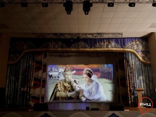 Ворсинцев приглашают посмотреть на большом экране российские кинокартины и мультфильмы