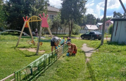 Юные балабановцы из микрорайона ДРП благодарят руководство местной администрации за помощь