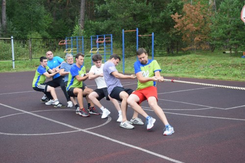 80 любителей активного образа жизни собрались отпраздновать День физкультурника на базе  Боровской спортшколы «Звезда»