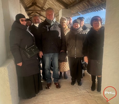 В минувшие выходные райцентр посетили настоятельница серпуховского Введенского Владычнего женского монастыря Игумения Алексия вместе с попечительским советом