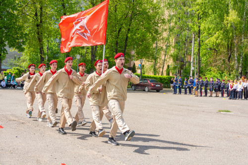 Итоговым парадным смотром патриотических отрядов завершилась более чем месячная работа по оценке детских и юношеских объединений Балабанова
